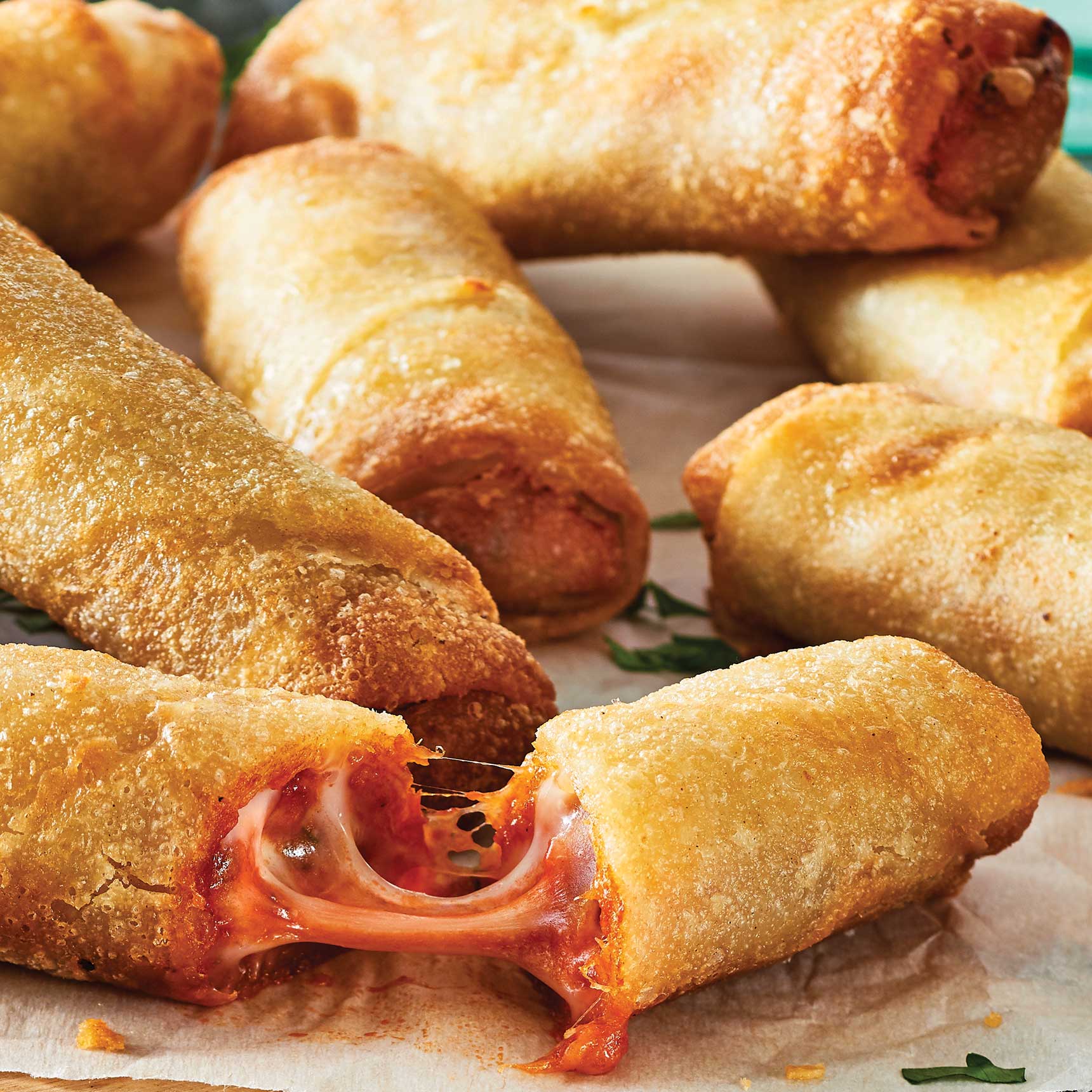 Cheesy Pizza Rolls