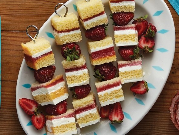 TOO TALL® Strawberry Cake Skewers